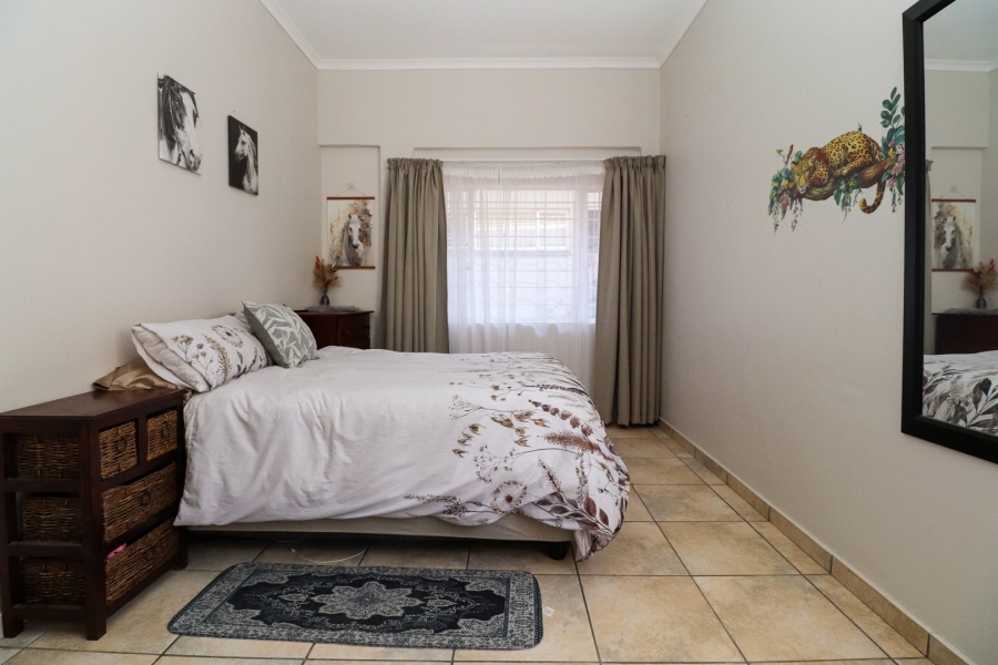 4 Bedroom Property for Sale in Flamwood North West